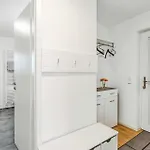 Stunning In With Sauna 度假居