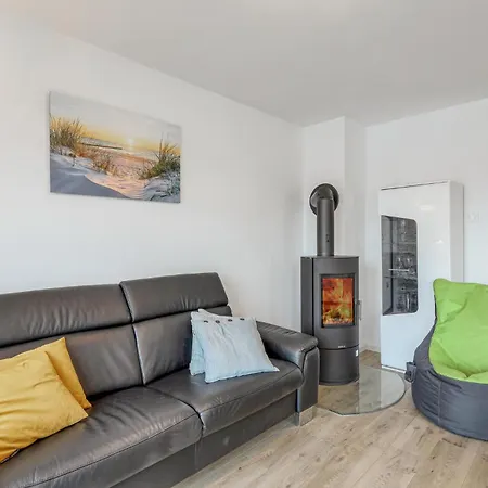 Сasa de vacaciones In With Kitchen