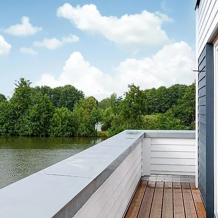 Сasa de vacaciones In With Kitchen